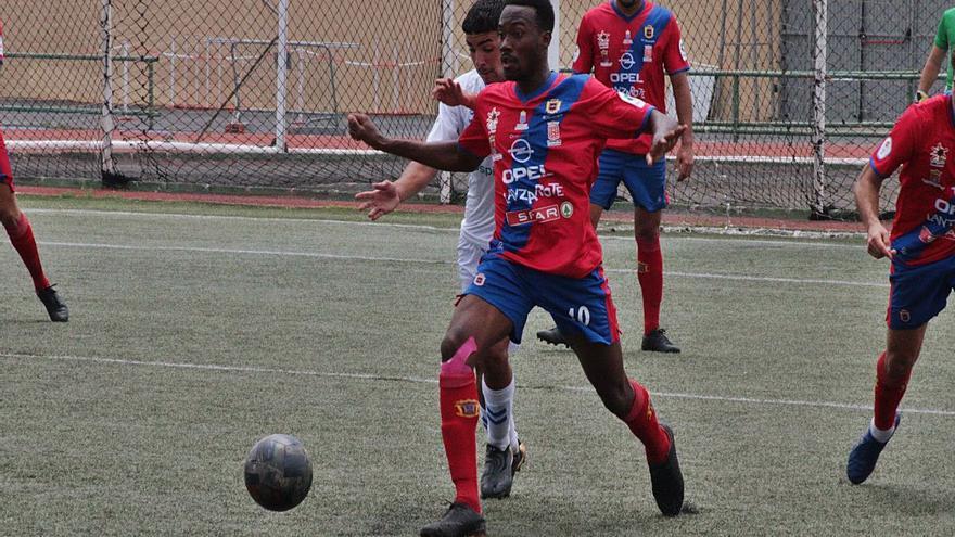 Mañana de aburrimiento  en Arrecife sin ningún gol