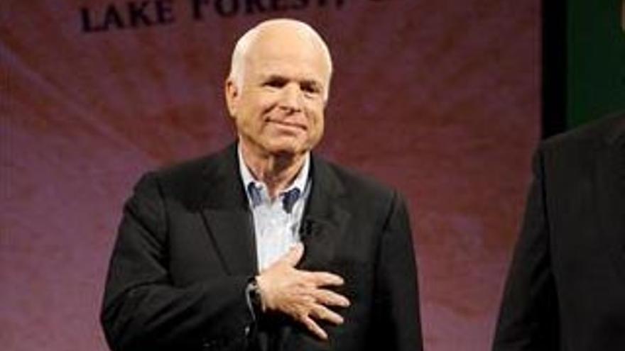 McCain dice que no ha elegido aún a su candidato a la vicepresidencia