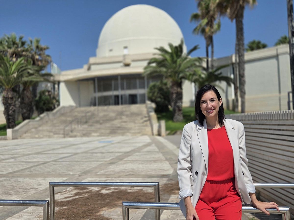 María España, en el Planetario.