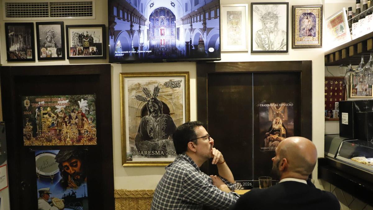 Las tabernas cofrades de Córdoba, en imágenes