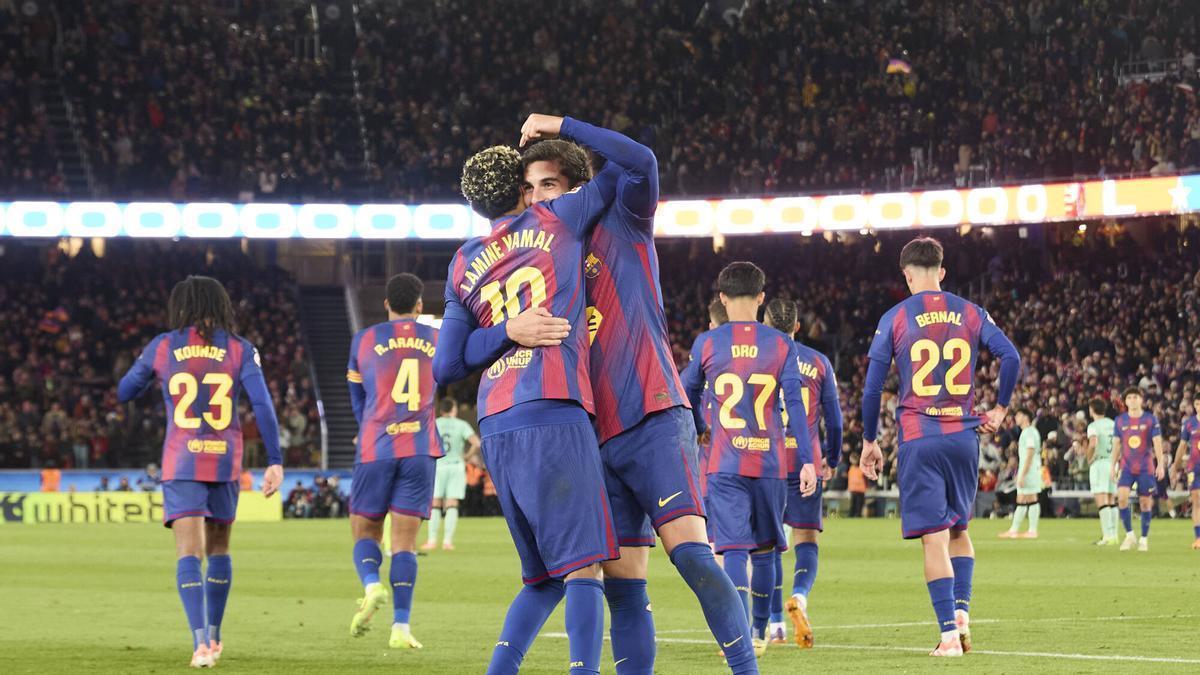 Casadó: "El ambiente en el Camp Nou es increíble, nos sentimos en casa"