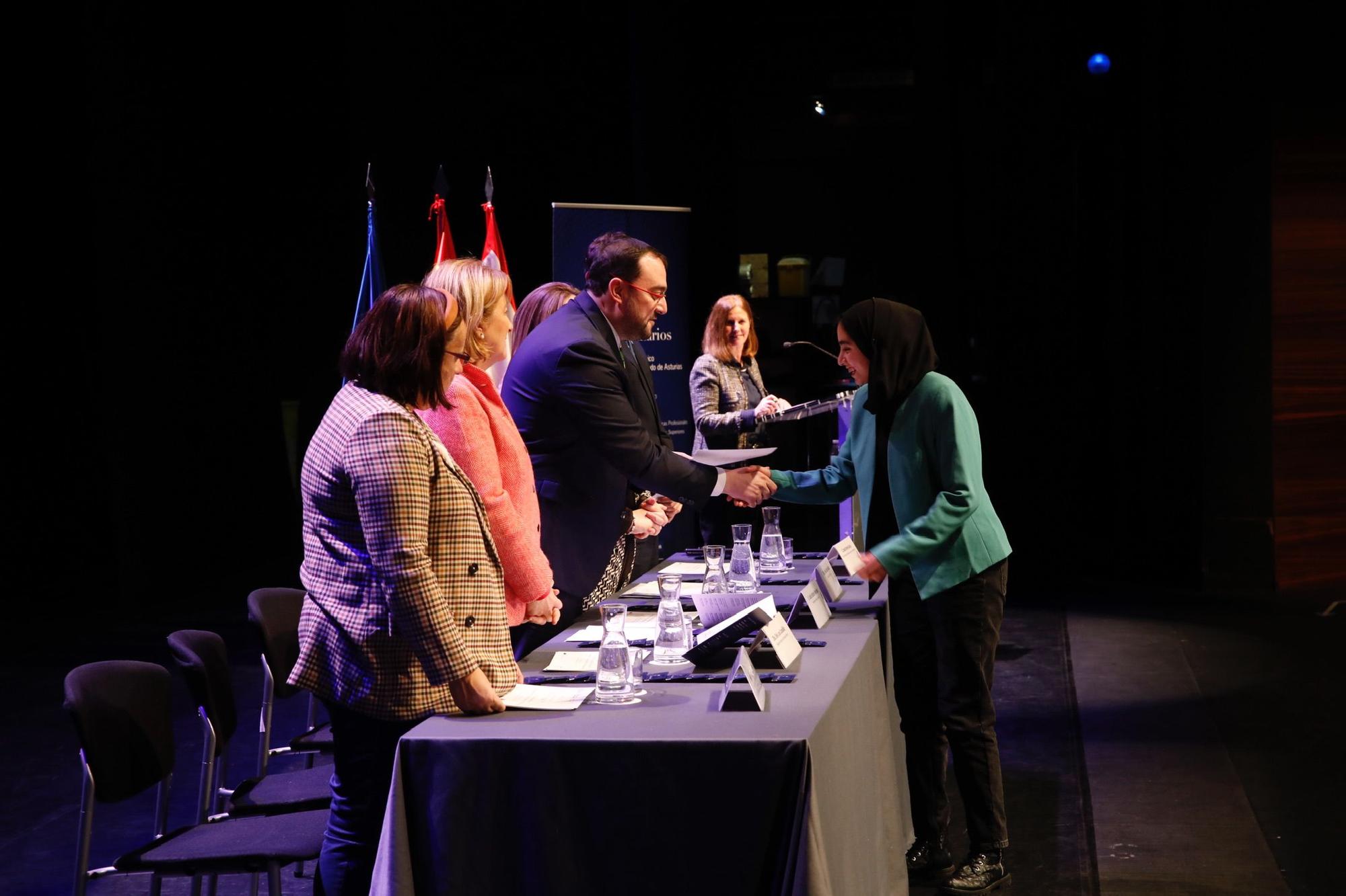 En imágenes: Así fue la ceremonia de entrega de los premios extraordinarios al esfuerzo personal