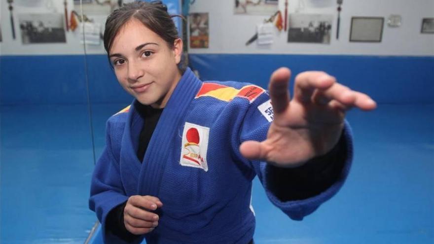 Julia Figueroa gana un combate en Budapest