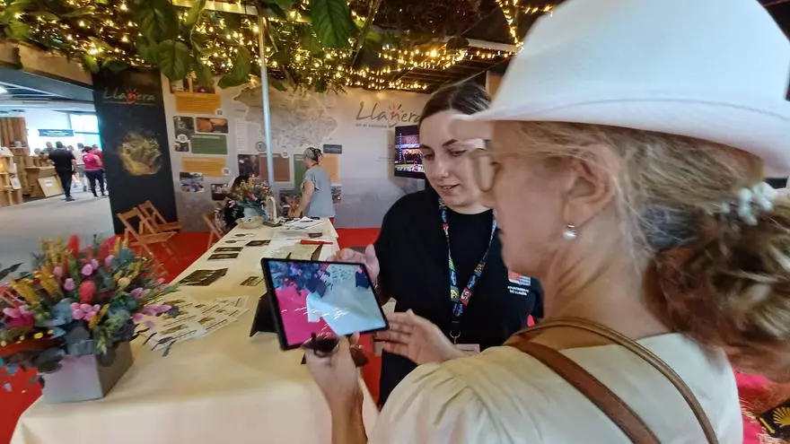 Llanera, una experiencia "inmersiva" en la Feria de Muestras: así es el stand del concejo