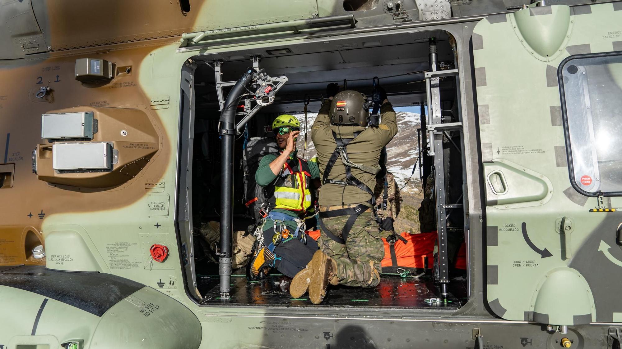 "Boinas verdes" del MOE participan en un rescate en el Pirinero aragonés