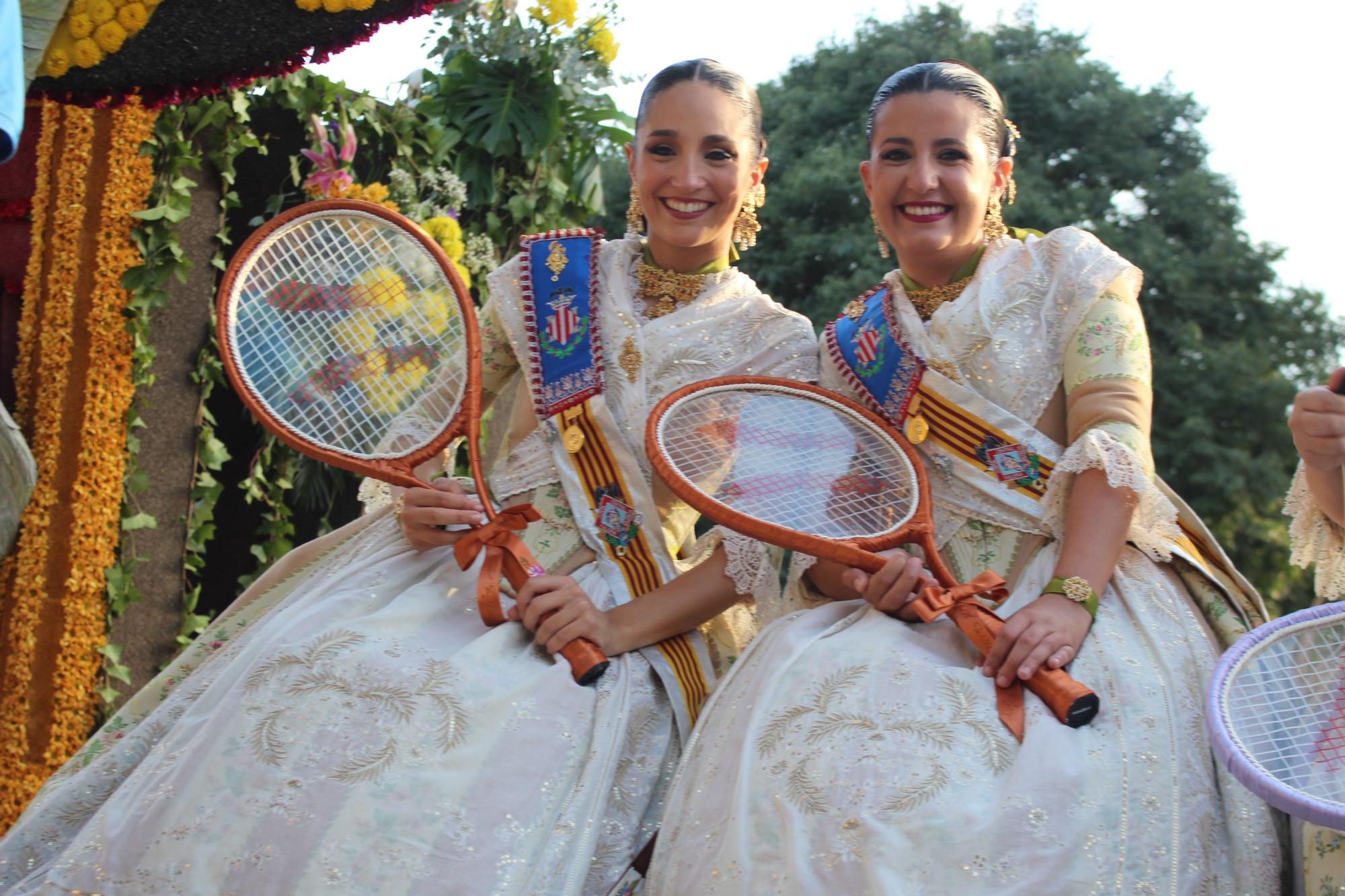 Fin de Feria para Carmen, Nerea y las cortes 2022 en la Batalla de Flores