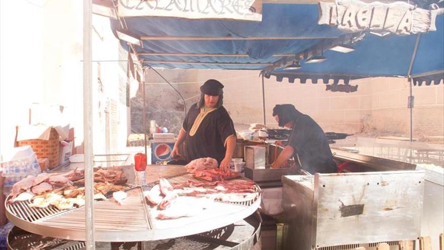 Almossassa empieza con polémica por pedir que no se sirva cerdo en las casetas