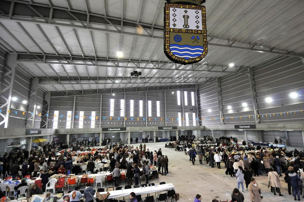 Encuentro de encajeras de bolillos en Mieres