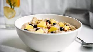El sencillo desayuno perfecto para reducir el colesterol y que te ayudará a adelgazar
