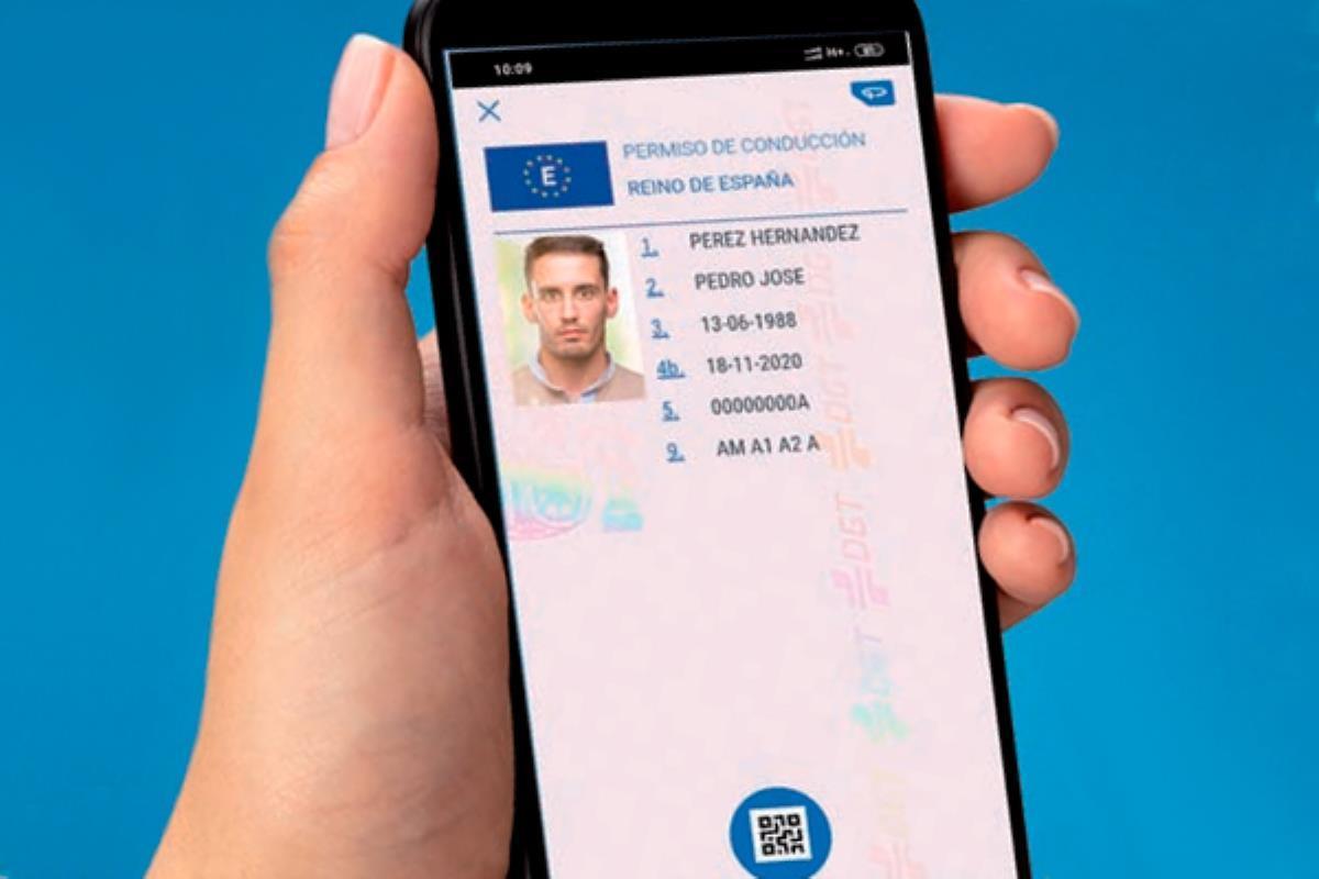 Versión digital del permiso de conducir en un dispositivo móvil