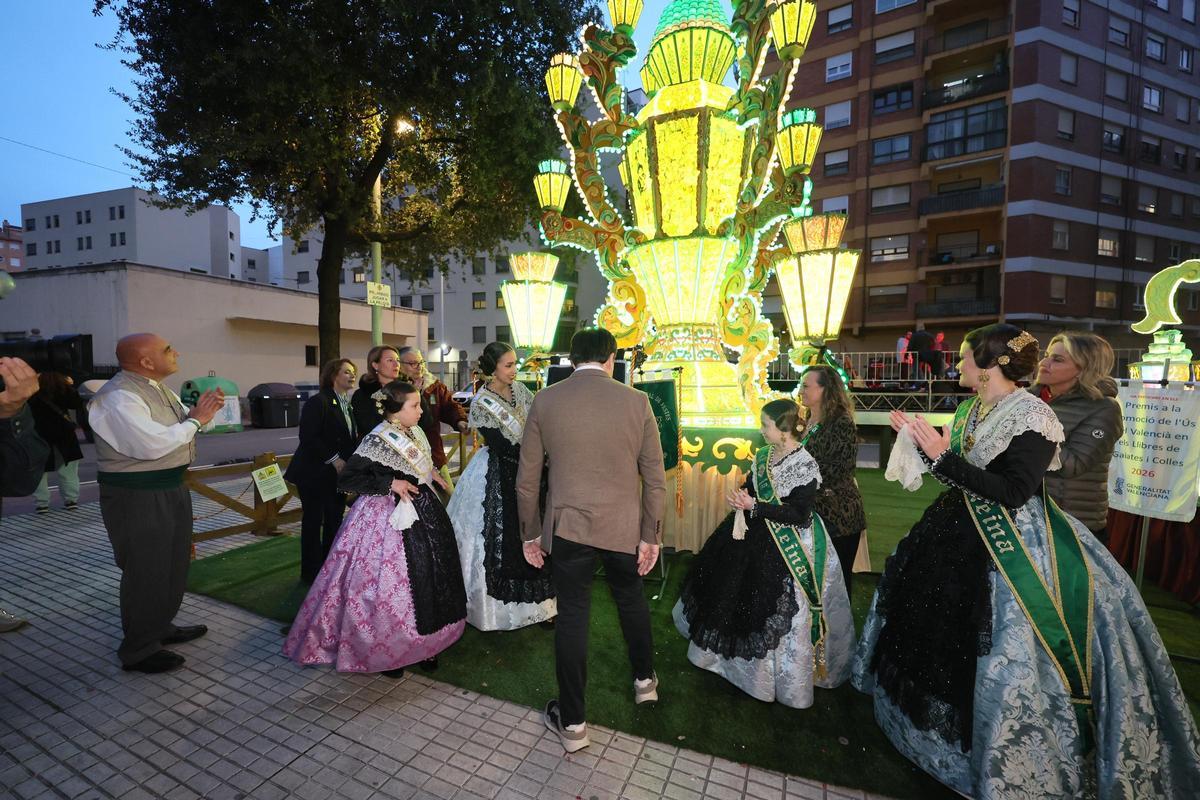 Pérez Llorca ratifica el apoyo de la Generalitat para "proteger nuestras señas de identidad como son las fiestas de la Magdalena"