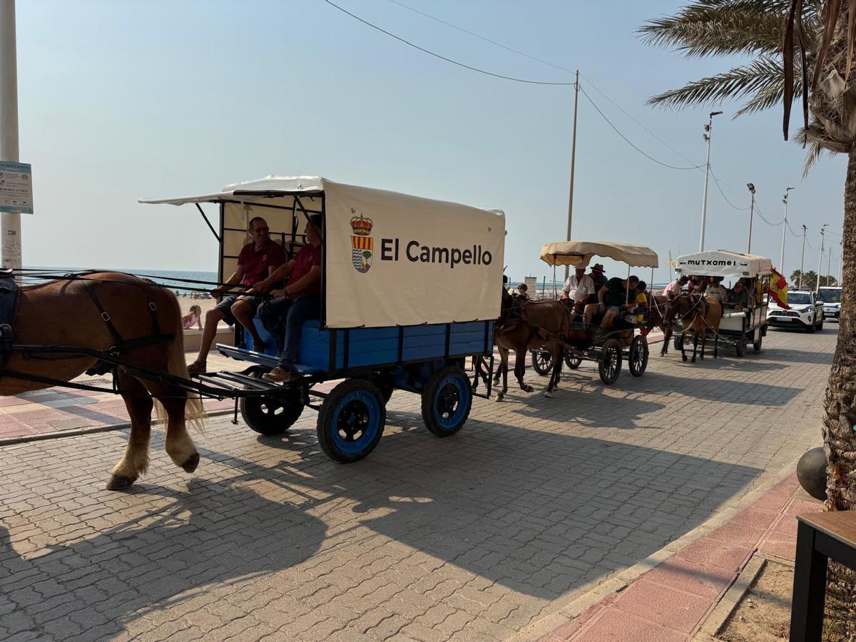 La Fireta de Sant Jaume de El Campello, en imágenes: carros y caballos vuelven a bajar hasta el mar