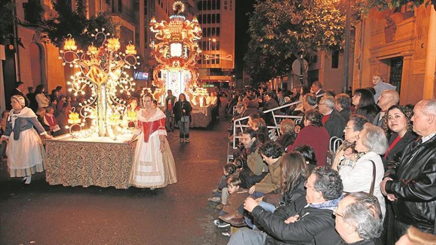 La luz del Desfile de Gaiates ilumina Castellón por las cámaras de TVCS