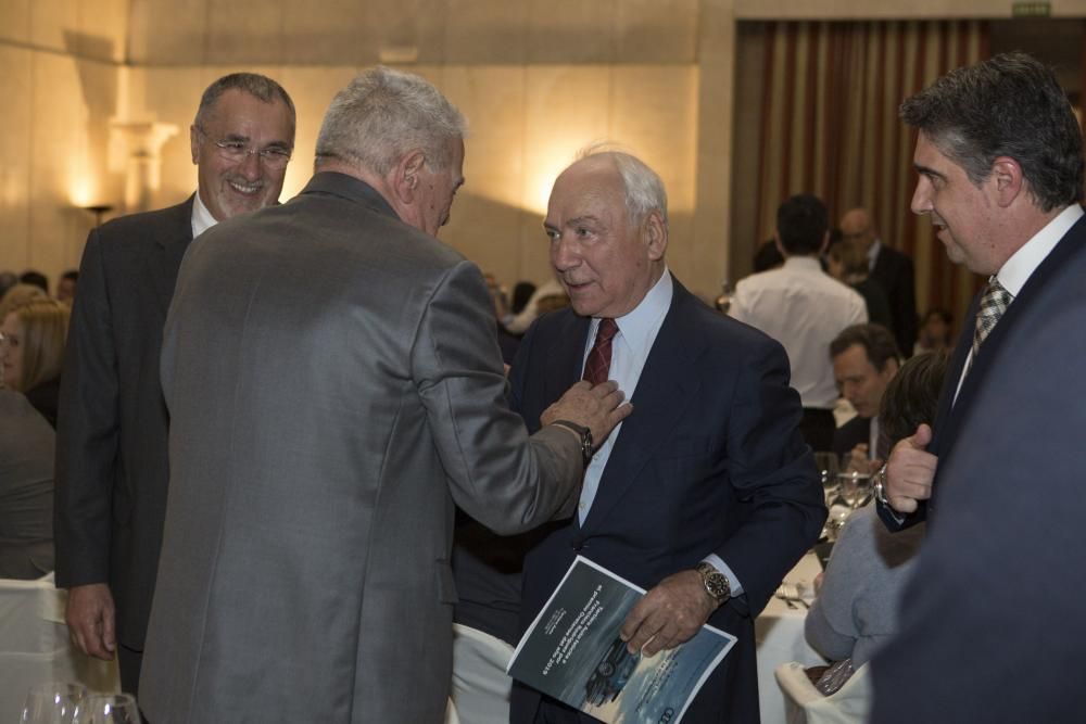 ENTREGA DEL PREMIO OVETENSE DEL AÑO A FRANCISCO RODRIGUEZ, PRESIDENTE DE RENY PICOT