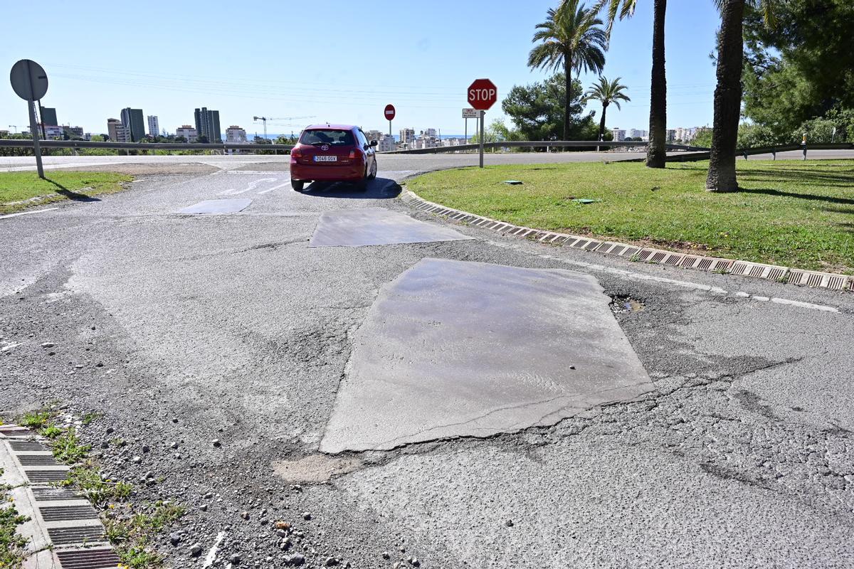 Deplorable estado del firme de las carreteras de Castellón Deplorable estado del firme de las carreteras de Castellón