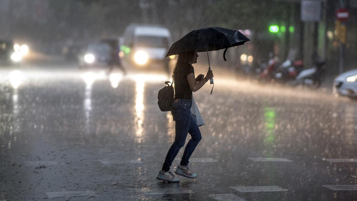 Las lluvias movilizan a los Bomberos por inundaciones en el área de Barcelona y en Girona