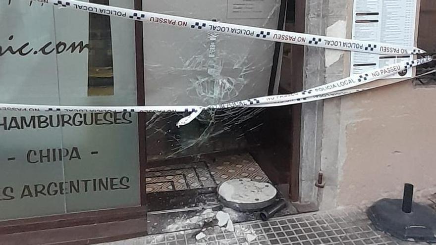 Detenen un home per rebentar l&#039;accés i robar en un restaurant de Torroella