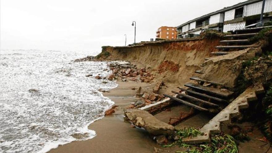 Girona pateix el temporal de mar més fort des de 2008