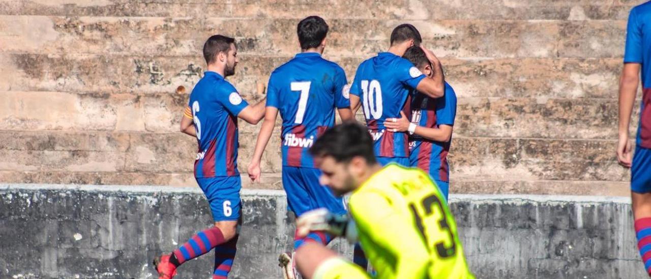 El Poblense recibe hoy sábado al Portmany