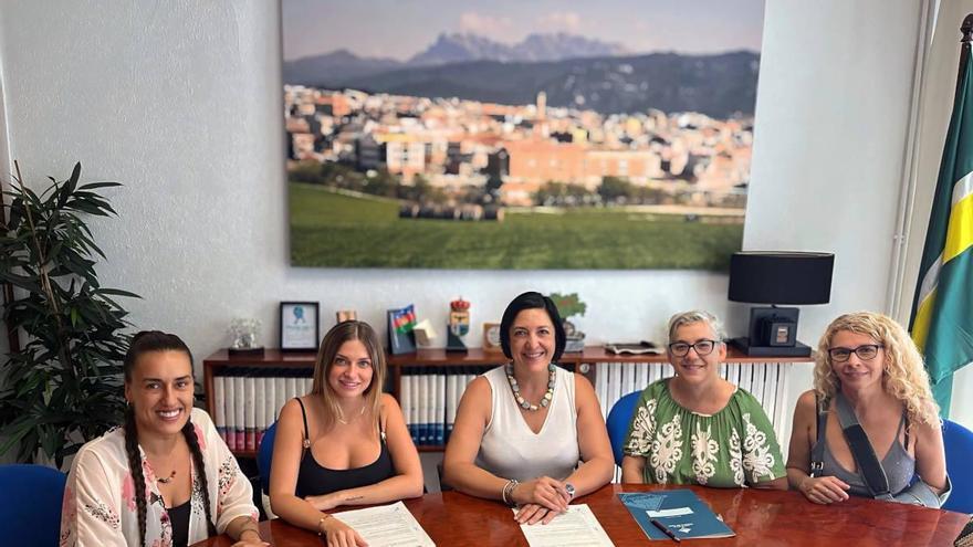 Vilanova del Camí i Bigotis del Camí uneixen esforços per millorar la gestió de les colònies felines