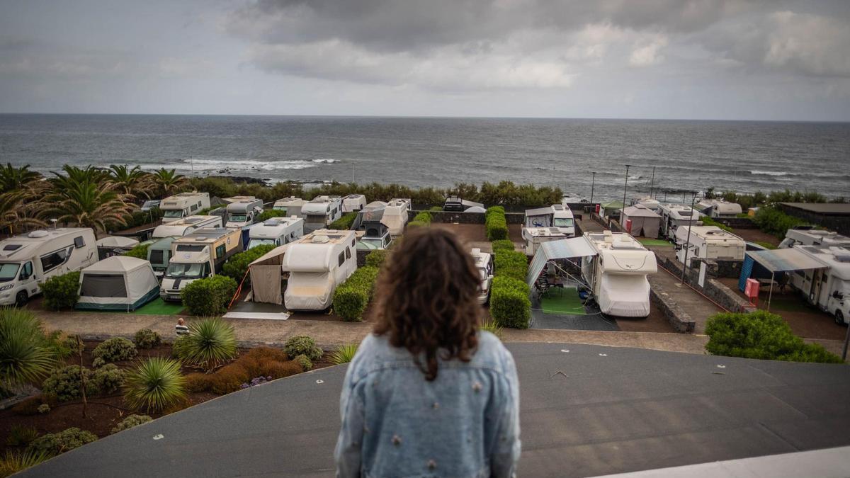 Así se vive unas vacaciones en un camping de Tenerife: "Es como llevar el apartamento a cuestas"