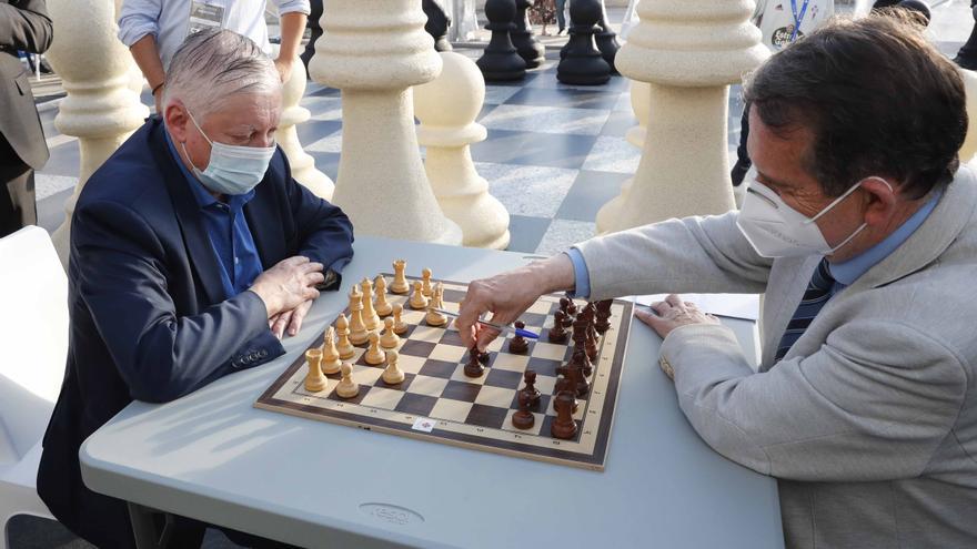 Karpov-Caballero, un duelo para la historia