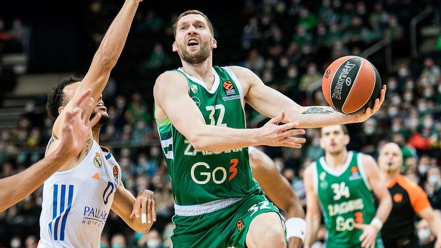 El Zalgiris aprovecha el bache del Madrid