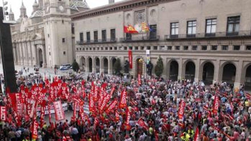 El recorte salarial a los empleados públicos llega al Constitucional