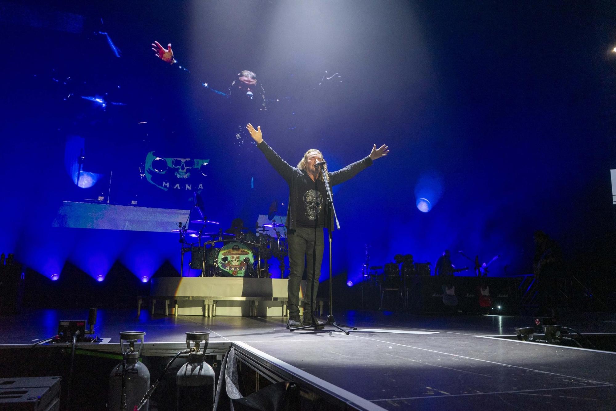 Concierto de Maná en el Coliseum de A Coruña.