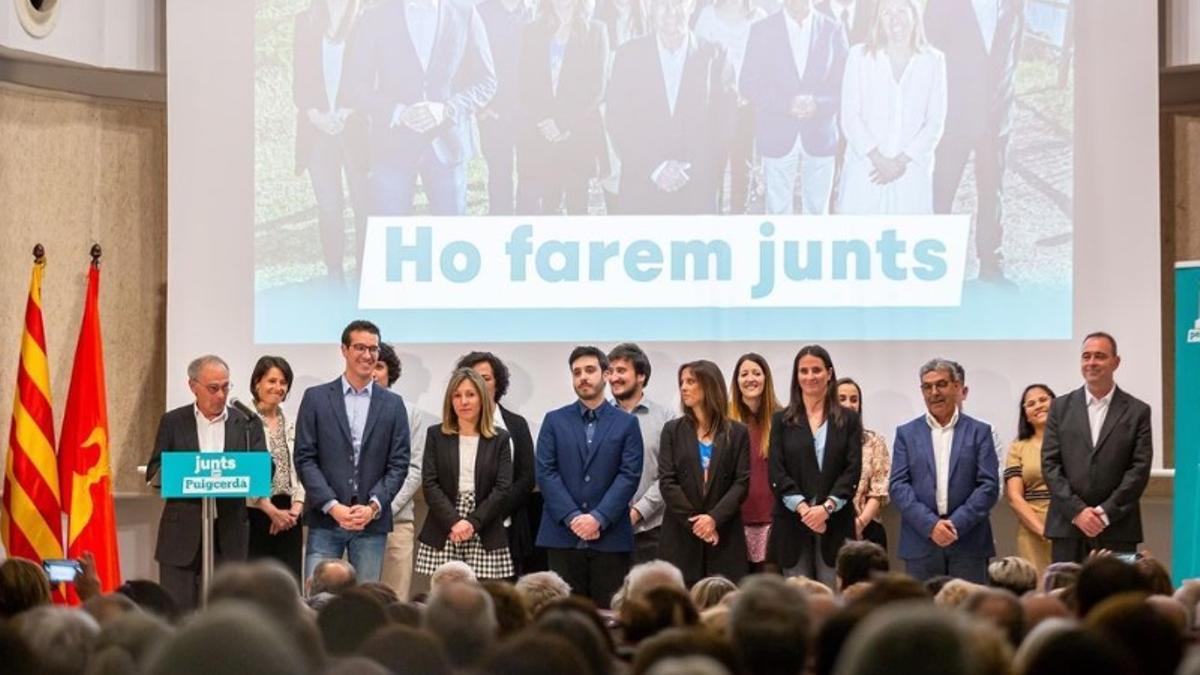 Jordi Gassió amb alguns dels companys electorals