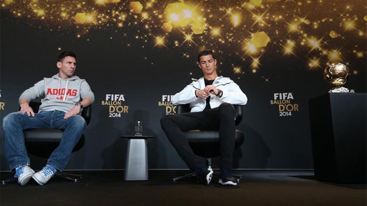 Leo Messi y Cristiano Ronaldo durante la rueda de prensa del Balón de Oro 2014