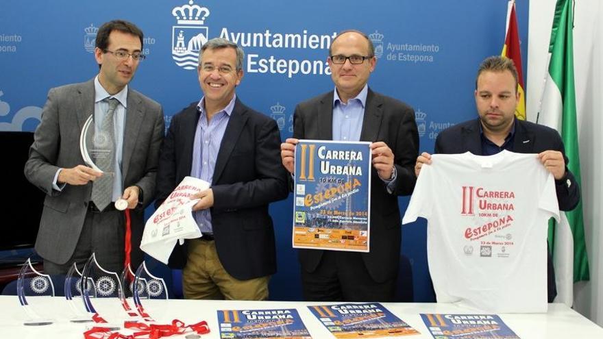 Cartel de lujo para la II Carrera Urbana de Estepona