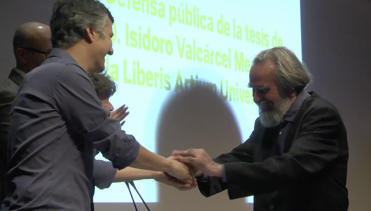 Isidoro Valcárcel Medina, durante la presentación de su tesis.