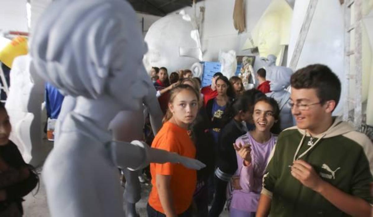 Los jóvenes de la Fiesta quieren aprender a hacer hogueras