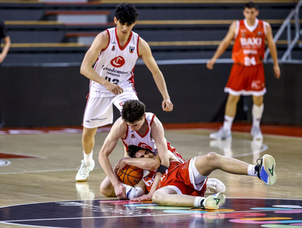 Els manresans han lluitat, però han acabar cedint la derrota en els instants finals