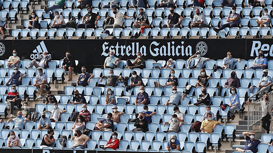 Vuelve el público a las gradas de Balaídos después de trece meses | FDV