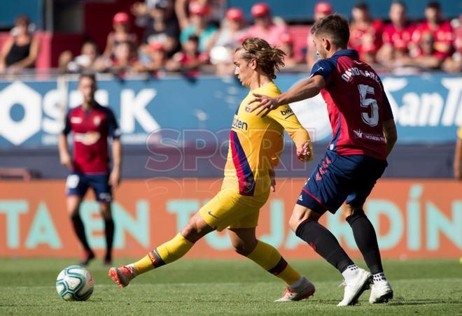 Las imágenes del partido entre  el Osasuna y el FC Barcelona correspondiente a la jornada 3 de LaLiga Santander disputado en el estadio El Sadar, Pamplona.