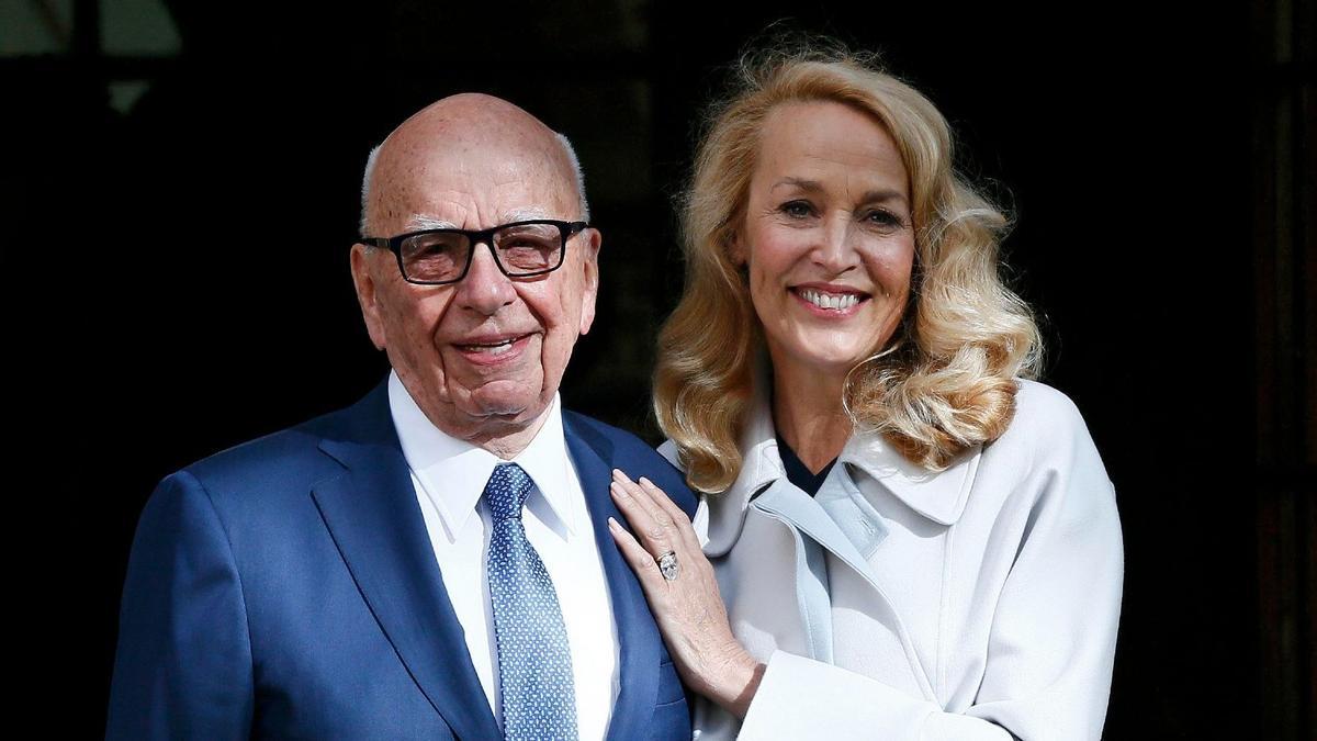 Rupert Murdoch y Jerry Hall, a Londres després de casar-se el març del 2016