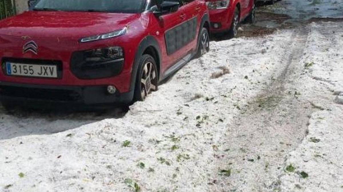 Castellterçol ha quedat emblanquinat de la calamarsa