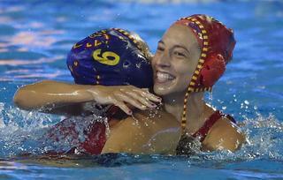Gran debut de la selección femenina de waterpolo ante Grecia en el Mundial