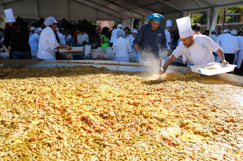 Macropaella popular en Fontanales