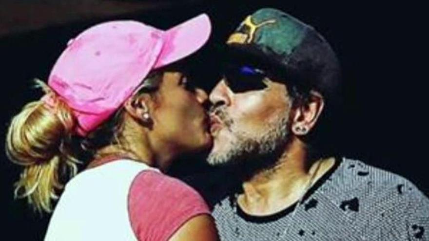 Maradona podría ser llamado a declarar por la presunta agresión a su novia