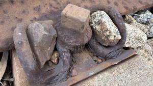 L’R2 Sud a Vilanova suma vies corroïdes i cargols rovellats