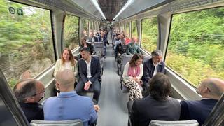 Langreo inaugura su soterramiento tras dieciséis años de espera: "Es un hito, agradecemos a los vecinos la paciencia"