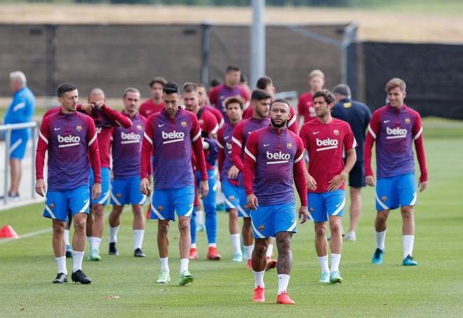 Las mejores imágenes del entrenamiento de hoy del Barça en Alemania