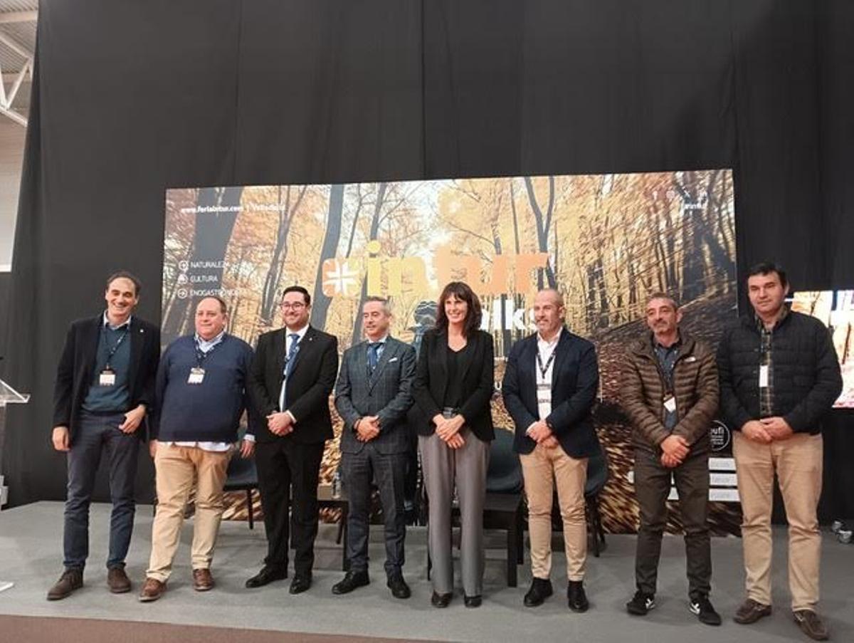 Presentación de la red en INTUR.