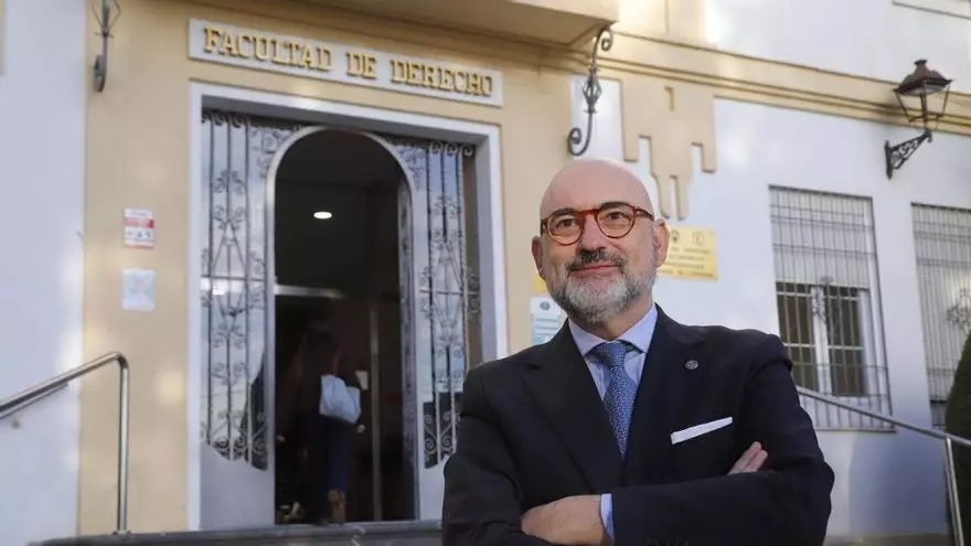 José Albert, decano de la Facultad de Derecho de la UCO