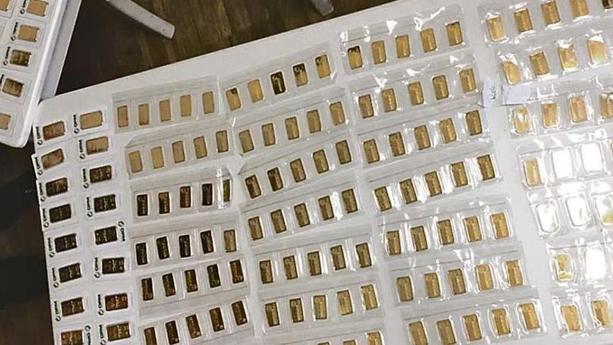 Intervienen 5 kilos de oro, chalés de lujo, yates y 150.000 euros al líder de los narcos