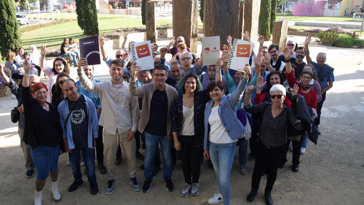 Firma del Acord de la Garrofera, por parte de Compromís, EU y Podem