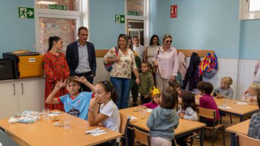 El colegio de Caldelas de Tui estrena su nuevo comedor escolar